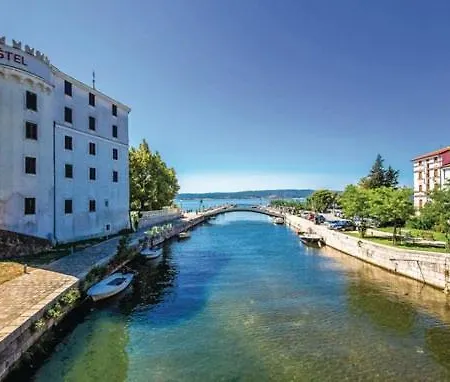 Dora ##3 Apartment Crikvenica